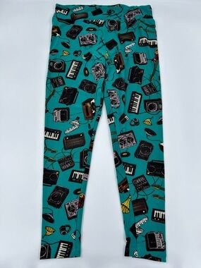 LuLaRoe Teal & Light Blue Music Print Leggings Tall & Curvy